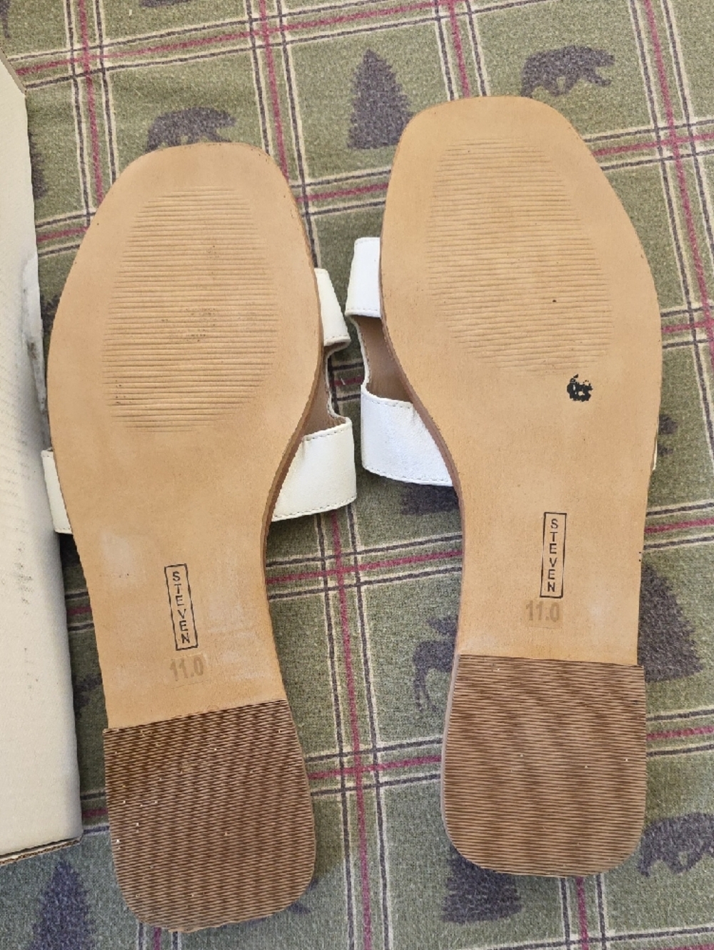 Steven By Steve Madden White Cutout Slide Sandals with Square Toe - Picture 5 of 11